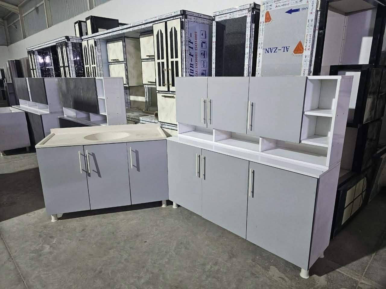 ( كاونترات) mdf تركي:
كاونتر متر ونص ارضي وملحق مع سنك متر و٢٠ مرمر MDF خشب . 

السعر  255الف

الحجز واتساب ***********
