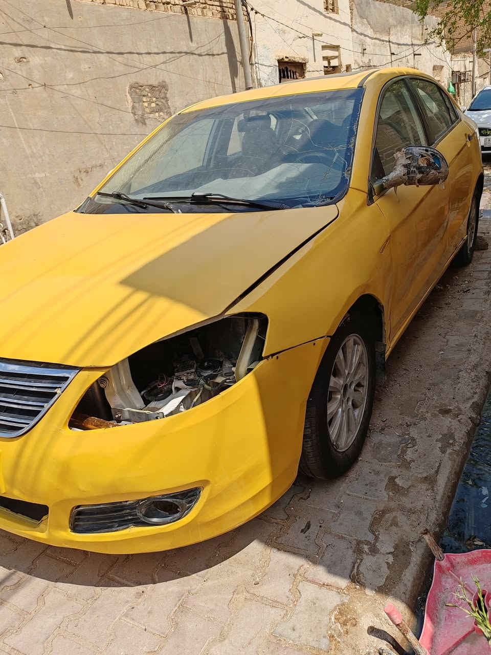 شيري استر نيو مديل 2014 ، ضربه امامية ومعمرة، كير ومكينة كامري ام الجف، سعرها 35 وبيها مجال ***********.
