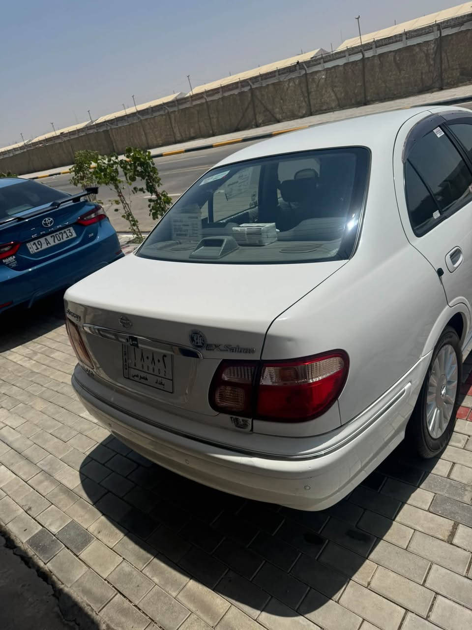نيسان سني 2001 للبيع ورقم مميز بغداد
المواصفات كشن جلد مري شفط تبريد بيانو داخل صاج شاشه جبيره جام أربعه أوتوماتيك 
سياره نضيفه حيل الجزء المتضرر فقط بنيد وصبغ بدون دواخل 

مكينه 1.8
مواصفات خليجي

للتواصل على هذا الرقم ***********
