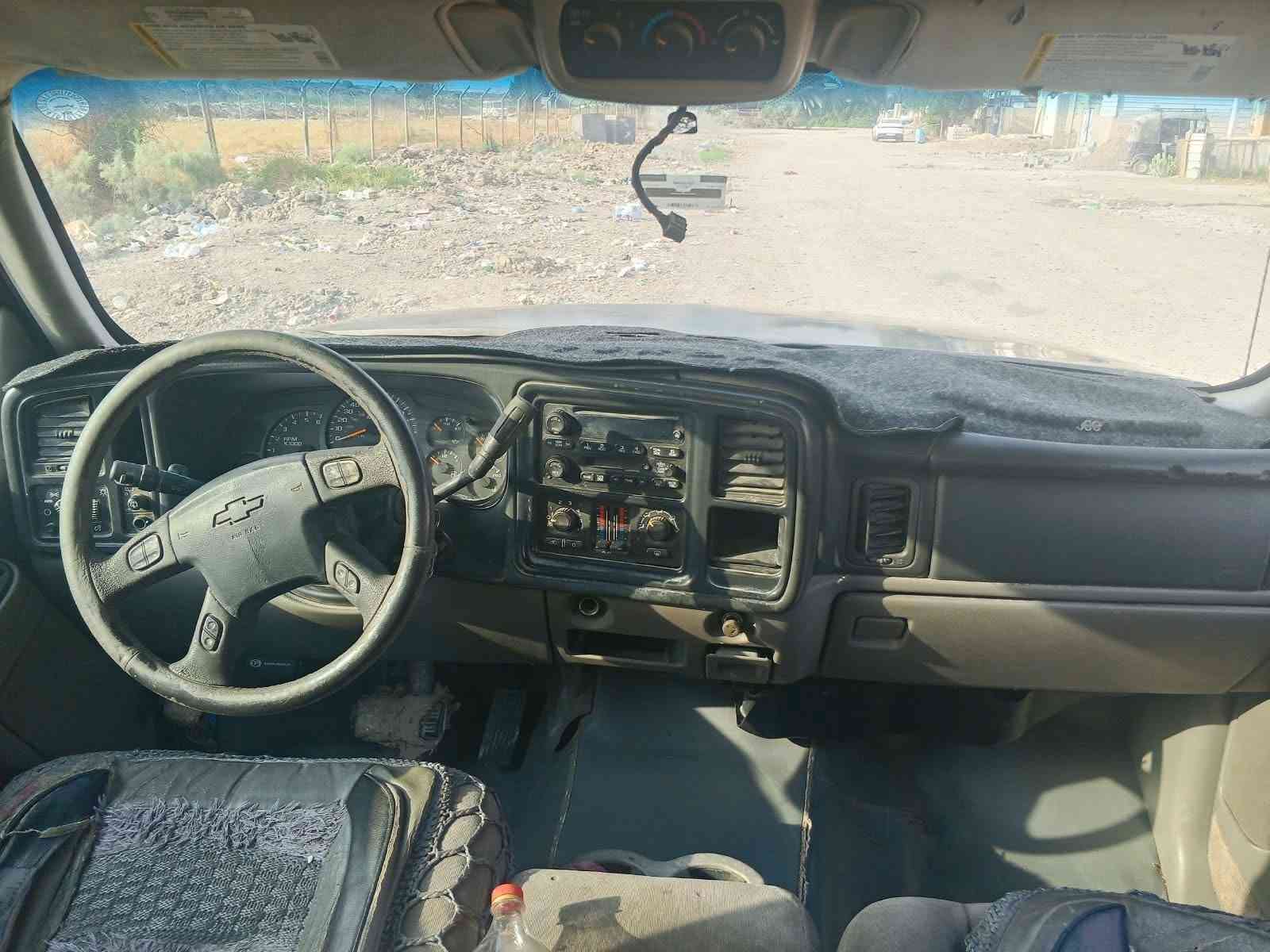 جمسي • ٢٠٠٦ • مع ورقة