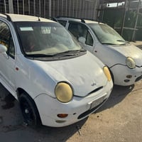 للبيع سيارة كيو كيو موديل 13 أو 12 وحده رقمه بغداد أو ثانيه رقم نجف سي...