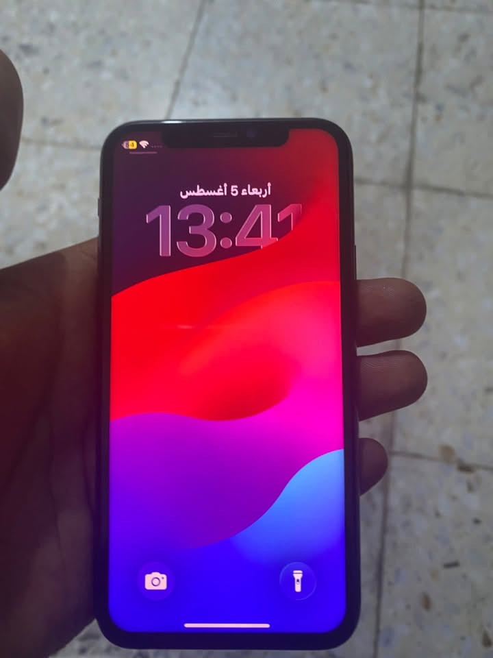 يفون ١١ برو فقط شاشه مسدبدله السعر ١٠٠ الف بكني جسر ديله ***********
