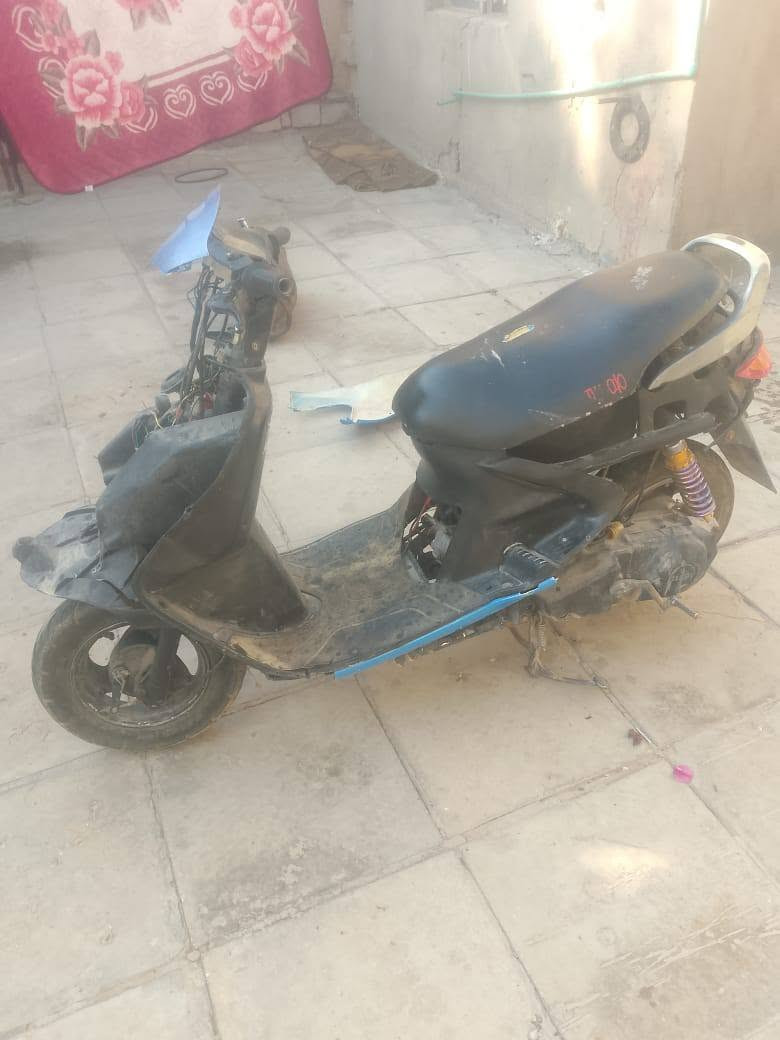 السلام عليكم دراجه للبيع السعر 300 وبيه مجال  مكان نجف
مكلف بل نشر  رقم صاحب لدراجه 

‏‪***********‬‏
