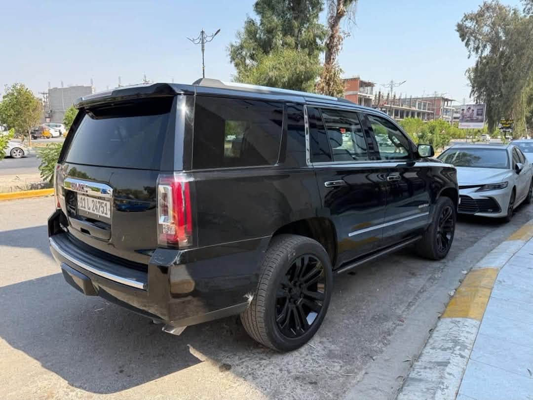 🚘 GMC Yukon Denali 2017

🔹 بدون حادث — تقرير مكفولة
🔹 بلادية
🔹 فول مواصفات
🔹 محرك 6200 V8
🔹 محرك وكير حدادية
🔹 السيارة جديدة جداً ونظيفة
🔹 الاستخدام نظيف والداخلية بحالة ممتازة
🔹 الملاحظة الوحيدة: البنيد بيه كلير أثر جراد 
       خفيف، فقط 

🔥 سيارة دينالي حقيقية، مواصفات كاملة وحالة ممتازة، جاهزة 
السعر 340$

📞 للاستفسار والتفاصيل: ***********
