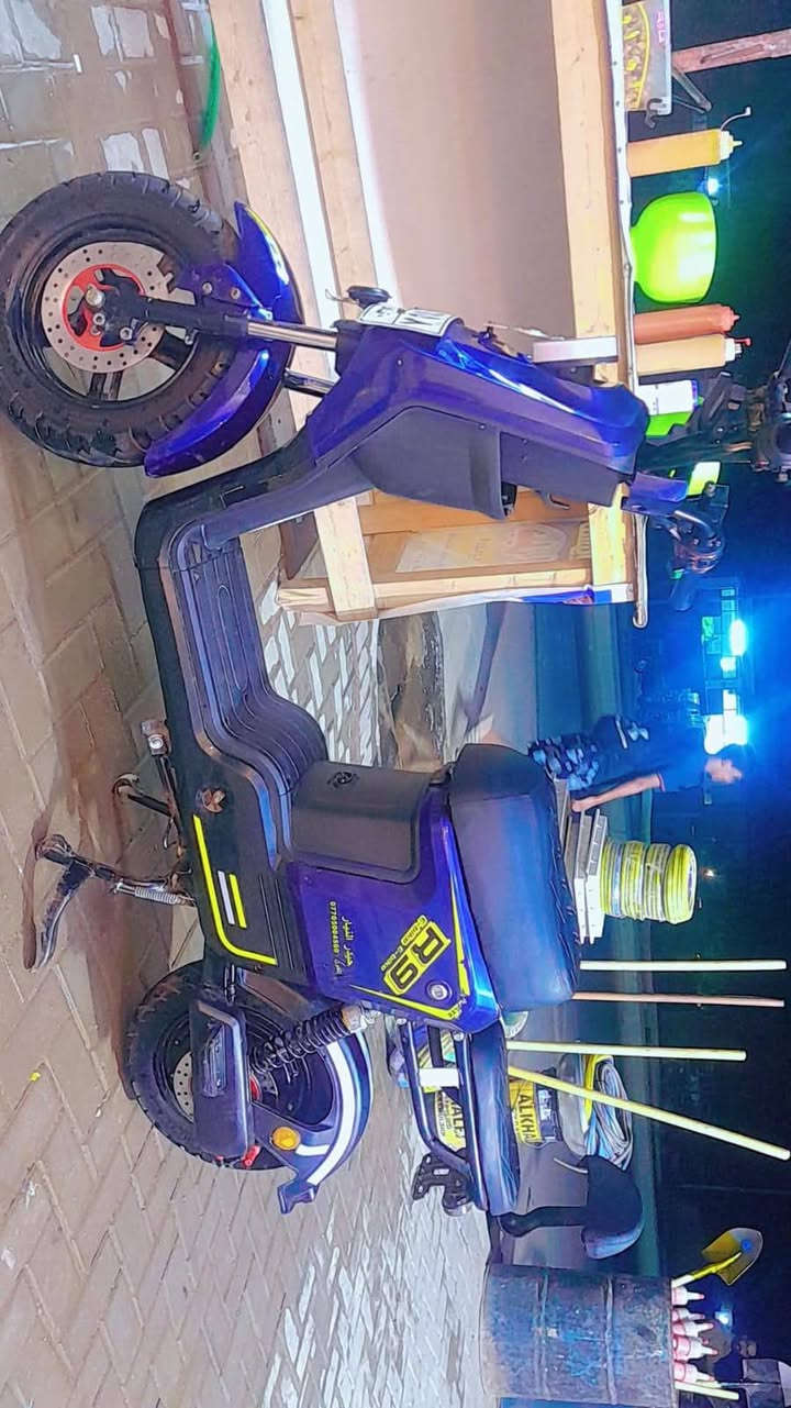 دراجه R9 دراجه حلوه بطارياتها على الفحص نواقصها تاير خلفي واشاره تك واحد ما تشتغل وابريك امامي ملغي
السعر 300 بيها مجال 

المكان بغداد سبع قصور 

***********
دراجه R9 دراجه حلوه بطارياتها على الفحص نواقصها تاير خلفي واشاره تك واحد ما تشتغل وابريك امامي ملغي

