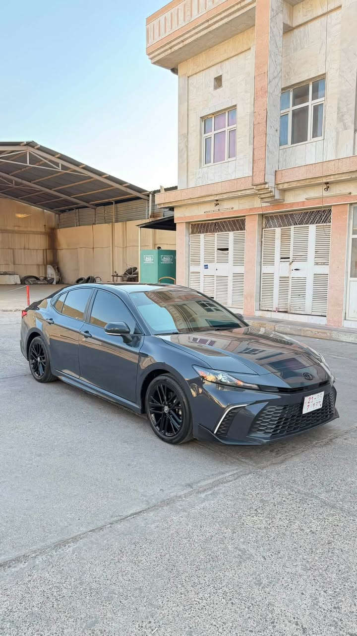 TOYOTA CAMRY SE 2025 HEV هايبرد 
سياره لون مميز سمنتي 
بجم وخلف كبس 
سيارة بابين صبغ 
بدون دواخل 
ايكو نورمال سبورت 
سعر خاص 
واتس اب ***********
