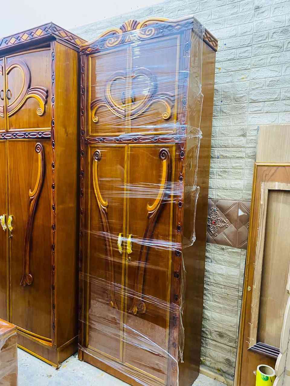 غرفة نوم عراقي مستخدم اخو الجديد وباسعار مناسبة شغل درجة اولى مرتب ضهر جرجوبة السعر 750 الف وبيها مجال للطيبين 
رقم الهاتف ***********
