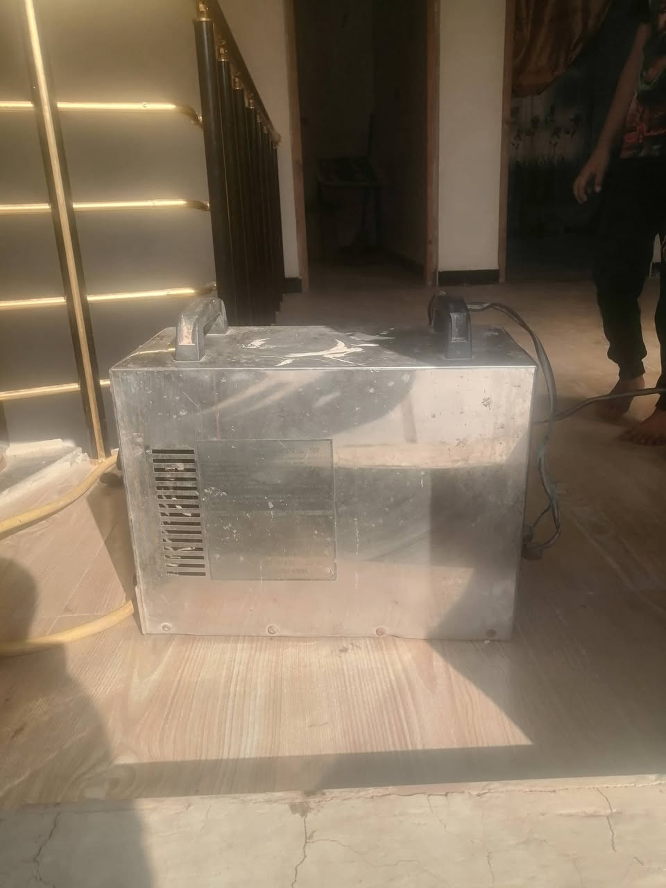 مكينة لحيم للبيع استخدام قليل وبسعر مناسب ٥٠ الف للاستفسار الاتصال ***********
