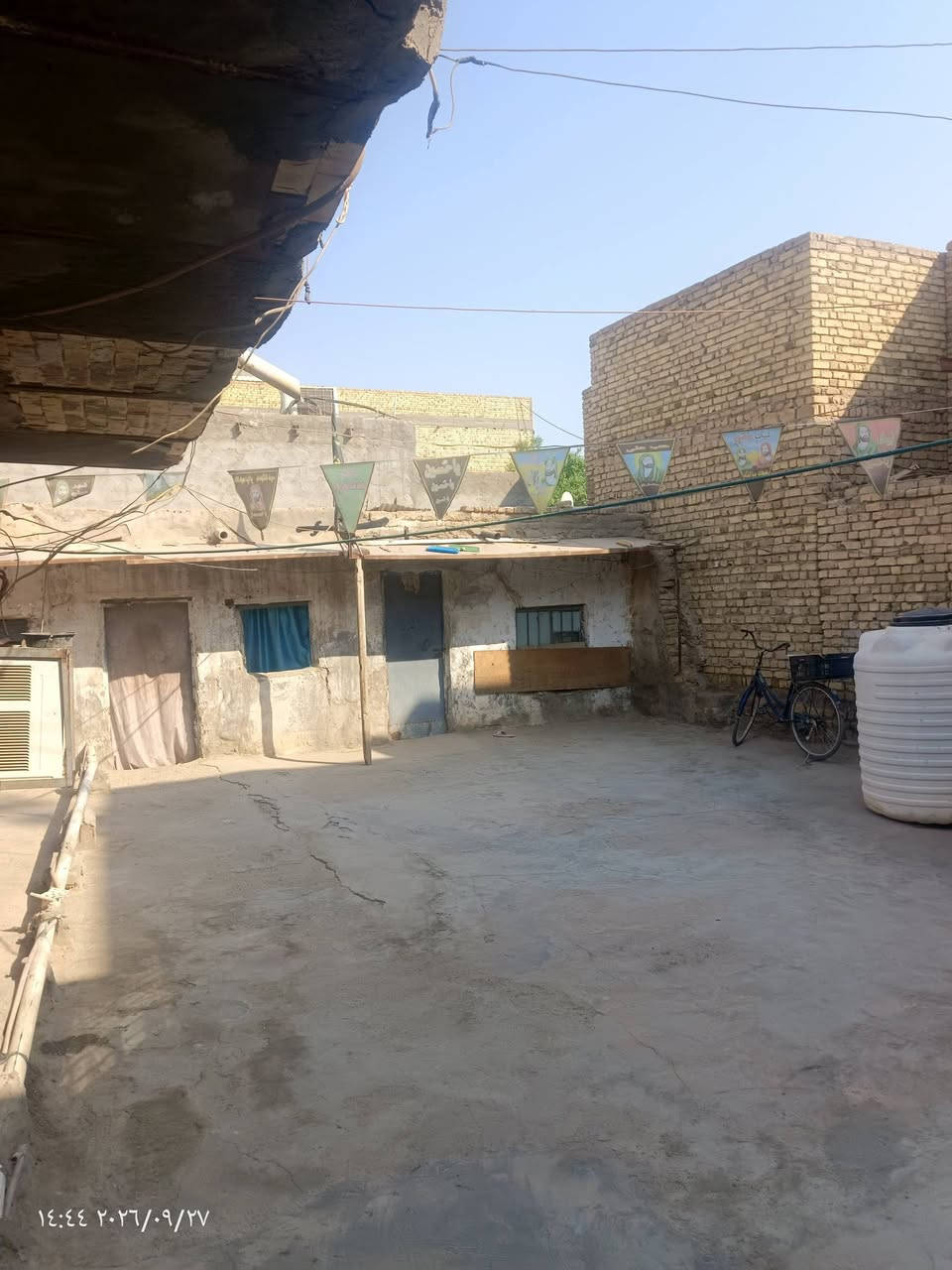 بيت للبيع بنيان قديم مساحته 190 متر دربونه بضهر بيت سيد علي الغرابي للتواصل الاتصال على هذا الرقم ***********

نص مكتوب في الصور:
- ١٤:٤٣ ٢٠٢٦/٠٩/٢٧
- ١٤:٤٤ ٢٠٢٦/٠٩/٢٧