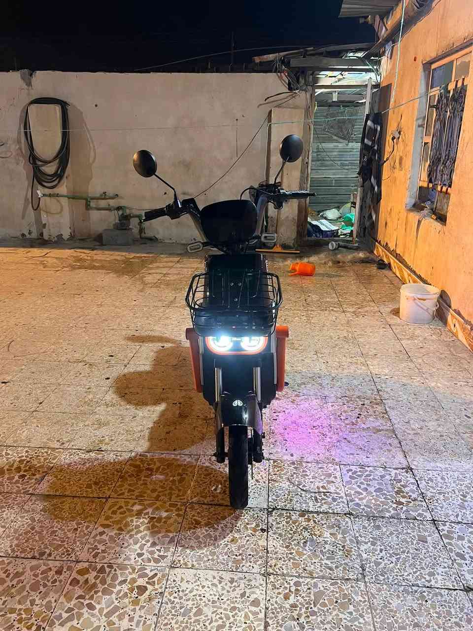 ‏للبيع دراجة كل شيء ما بيها بعدها بكيس عنو البصرة استفسار خلي خاص
***********
