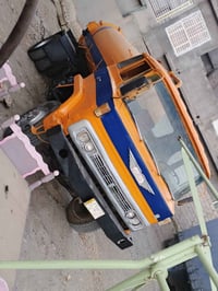 شاحنة • للبيع