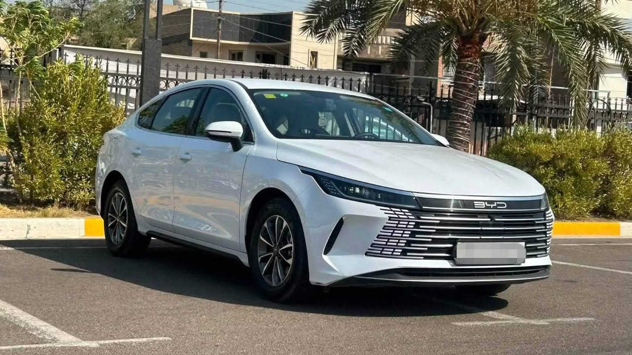 ✅  دستروير موديل 2025  ☑️
ماشيه الف على كهرباء🔋 و ماشيه 6 الف كم على محرك

عداد المسافة الكلي ( 7 ) ألف كيلو متر☑️ 

  مرقم بغداد تحويل مباشر 

كفاله عامه بحالة الوكالة كسر زيرو ☑️ 

العنوان بغداد  

الاتصال ☎️ 

***********
