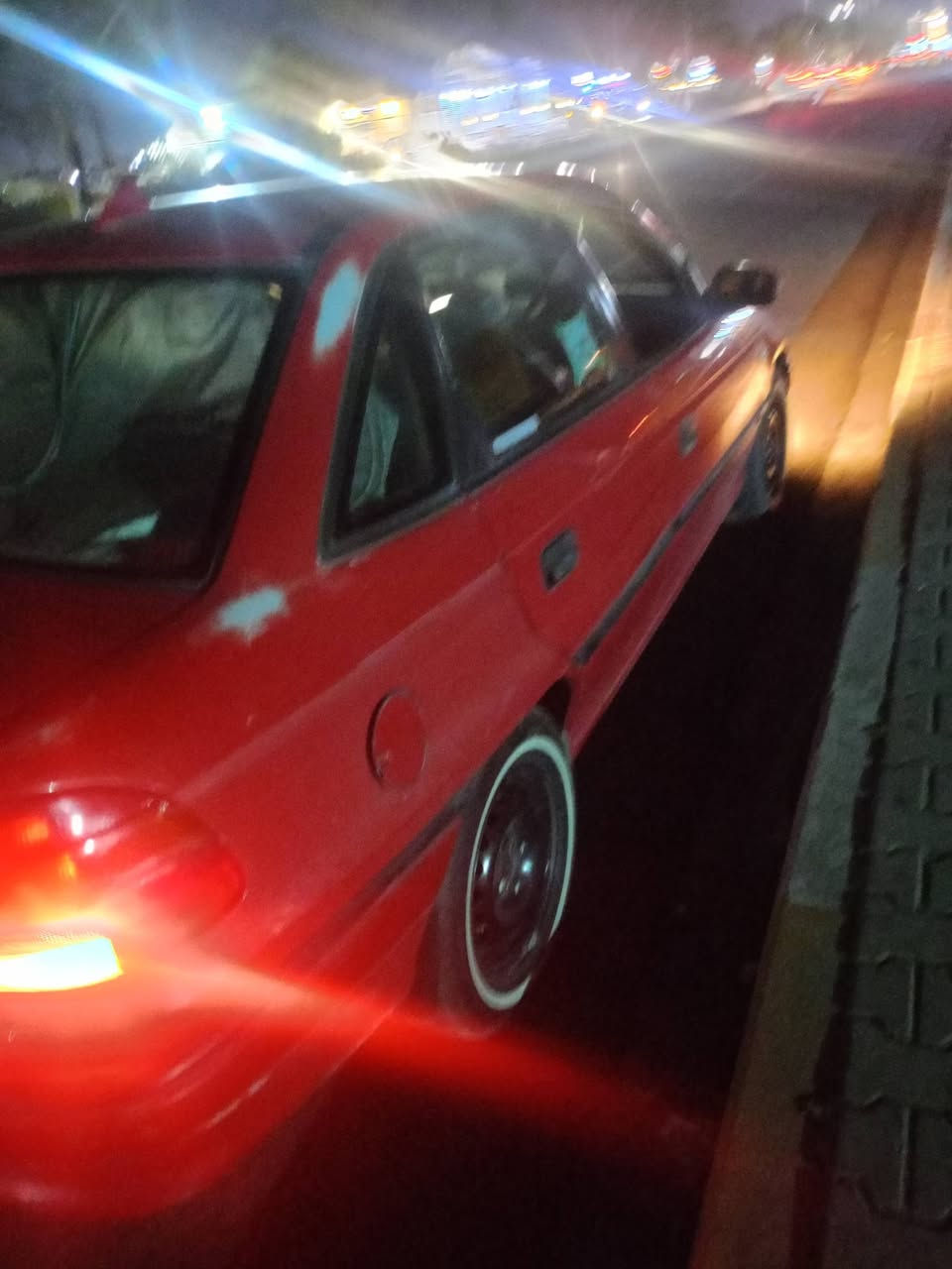 سلام عليكم للبيع اوبل استرا موديل 95 حجم 16 فول مواصفات كير اوتو سياره نضيف رقم اربيل شرط تحويل فقط سنويه و هزه خصلان بسمي تريد وكاله تريد تحويل بل خدمتك صدر اماميه و خلفي جديد بدون عيب جامات اماميه كهرباء محرك بل شرط كير بل شرط عنوان كركوك يم بنزين خانه طاهر رقم موبايل *********** سعر 50 بيه مجال
