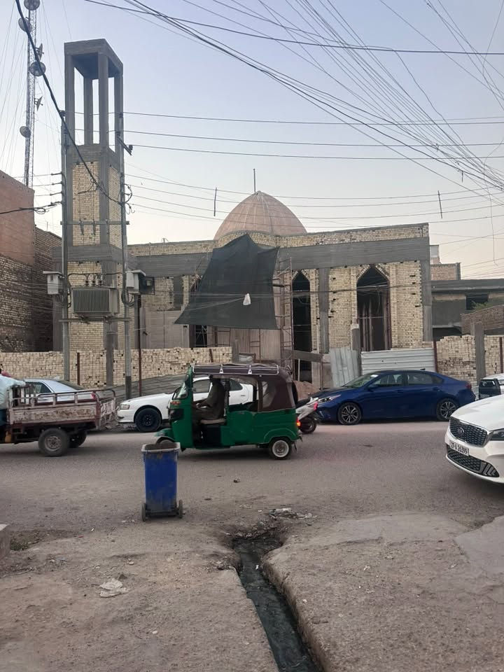 متاح بيت طابق ثاني للأيجار شارع الحسينيه مقابيل جامع شيخ صاحب 
***********
