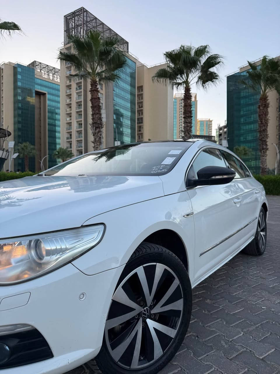 ( سحری ٦٨ وەرەقە ) ***********

PASSAT CC 2012 R line 

R line قەپات مواسەفات 

سەیارەکە بێ بۆیاخ بێ ئێڕباگ یەک پەلەی بجوکی هەیە 

گێر و مەکینە و تەبرید بەشەرتە

ڕەقەم و ژینگەی نوێیە  

٤ تایە و ویلی نوێی لە سەرە 

‎مواسەفات R line قەپات //-
‎١- ناو زەردە ٢- ٤ گێر ؛ حادی ؛ تۆماتیک ؛ سپۆرت  ٣- پانۆڕامایە ٤- هەموو گیانی حەساسە ٥- گێچ ئەلیک ترۆنی ٧- کوشین مەساج ٨- بیلاد پەردە ٩- برێک بەسمە ١٠- ئۆتو هۆلد ١١- تەحدد سورحە ١٢- کوشین کارەبایی ١٣- ٦ سەماحە ١٤- ڤۆلیۆم ١٥- تەبرید مەرکەزی ١٦-زۆر مواسەفاتی تر

نرخی 68 وەرەقە
  
سەیارەکە لە هەولێرە 

***********
 واتس ئاپی لەسەرە أربيل, العراق

