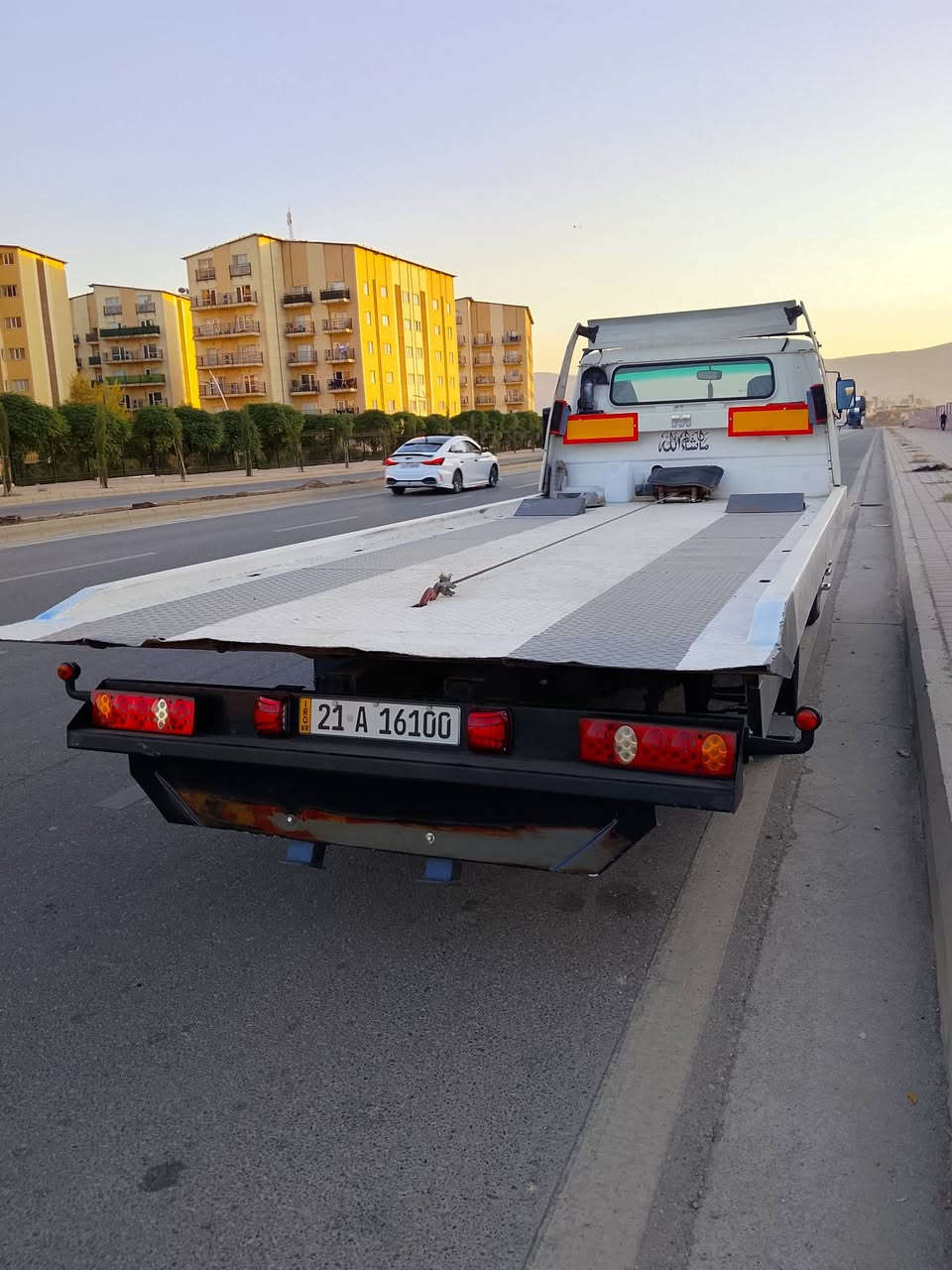 البيع تويوتادانياياباني
مواسفات کرين فلات 3 جگات نزل گاع 
موديل 2002 حجم محريك 14Bبلادي 
تبريد بارد سلج کامل مکمل بشرت فاحس
مکانه سليماني ***********
