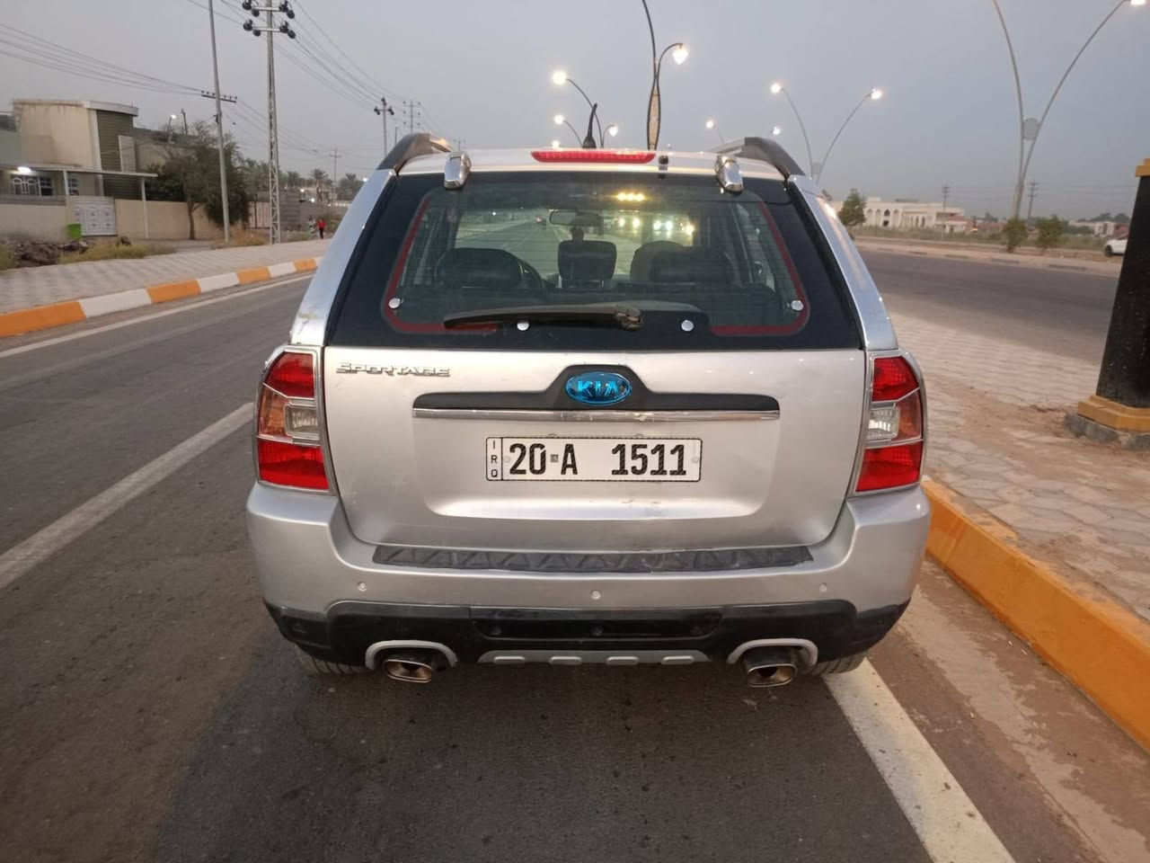 ياالله السلام عليكم كيه سبورتج موديل ٢٠٠٩ خليجي بيه جاملغ امامي أثر شخوط صبغ لبقي مقفوله سونار منشور داخل الصوار مكينة 2000 دوش لاصرف ولااتبخير تبريد ثلج خير من الله صدر امامي خلفي جديد تخم تأيرات جديده سياره نص فول مواصفات رقمه ديالى دولي سنويه ٣٠مكان ديالى بعقوبة رقم اتصل على صاحب سياره *********** سعرها ١٠٥بيه مجال لطيبين
