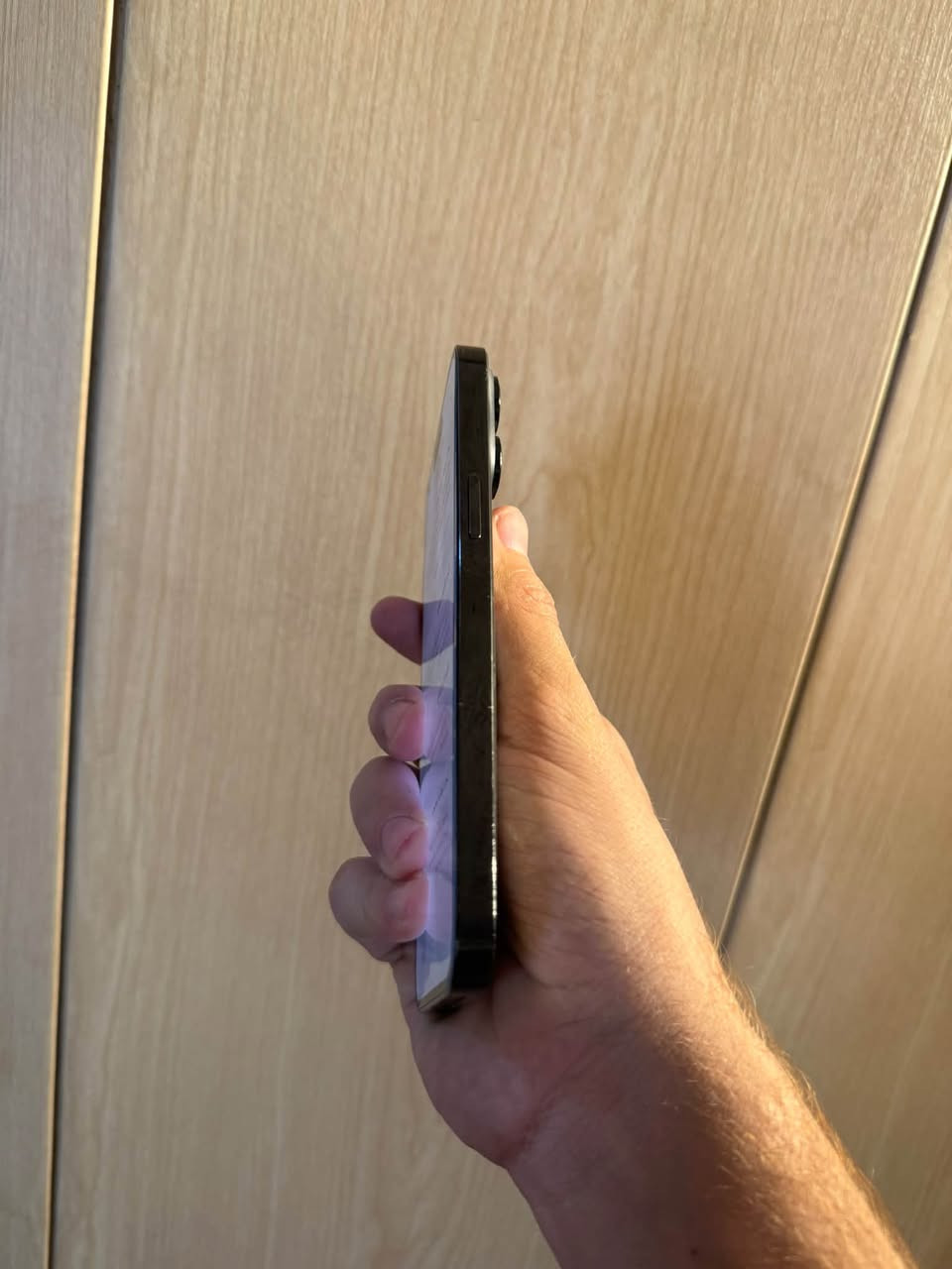 ايفون ١٤ برو ماكس • ٢٥٦ • بطارية ٦٩٪