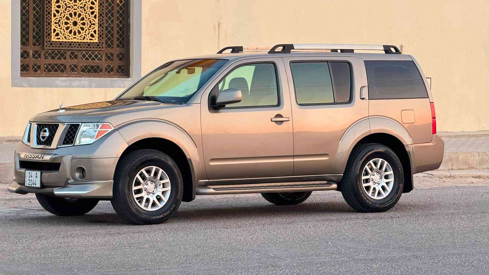 نيسان بافندر 2009 خليجي فول مواصفات 3 قطع تبريد 7 راكب داخل بيجي مكينه 6Vسلندر  جاهزه مكينه وكير وحداده وتخم تاير اي نقص مابيه رقم بصره مميز سنويه وهزه جديده 2030 مكفوله من الضربه وكافه الاصواليات رشات صبغ جماليه كفاله من الضربه سياره جديده معنى الكلمه تبريد ثلج عنواني البصره الاستفسار ***********
السعر 88 مجال بسيط
