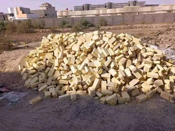 يالله تم تخفيض لاسعار مناسبه العدد ٤٠٠٠الاف وزياد ٣٠٠ طابوك واصل في البصره وميسان  التصال ***********🧿#الشركه🧿 _لانتاج_الطابوك✅ معامل ميسان  خالي من الاملاح عدد مضبوط وزياده✅/٣٠٠✅ توصيل 8000/وزياده 500 طابوكه#✅☎️  # التصال  ☎️✅يتأكد المشتري من العدد  والنوعية قبل دفع المبلغ ✅🚒💚☝️🏠 حسب لمكان ***********
#دعم_المنتج_الوطني_لانتاج_الطابوك