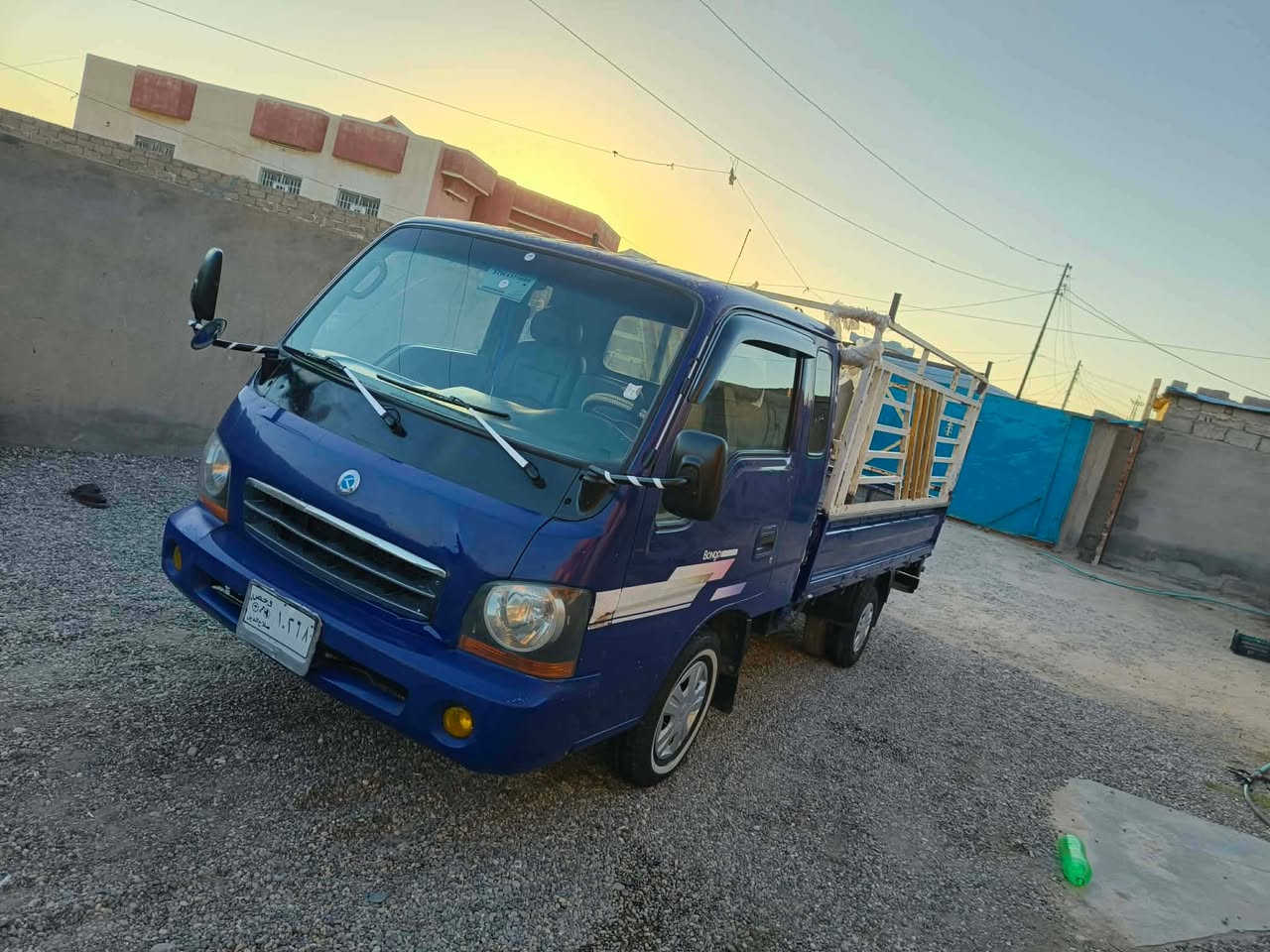 السلام عليكم كيا بزون موديل_٢٠٠٣ ما مسجل كير محرك اكسن شرط سدر جديد طخم تاير ٦جديد كهرباء شقاله شاشة شقاله  السعر ٤٢وبيه مجال البيع نقد عتضر عن المرس مكان السيارة الشرقاط رقم الهاتف ***********
