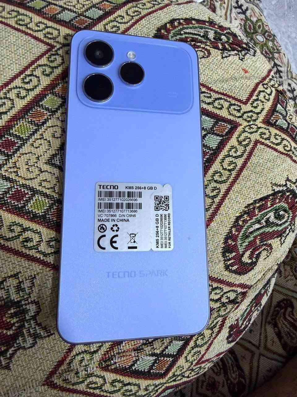 تكنو سبارك 40 • ٢٥٦ جيجا • شبه جديد