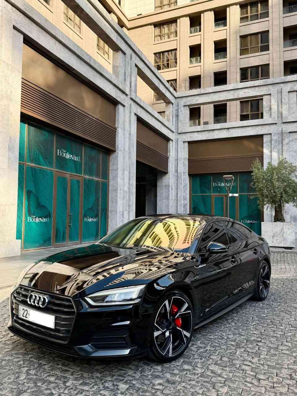 بسم الله الرحمان الرحيم..بيع و مراوس رقم اربيل سليماني فقط..
صاروووووووخ ارضييي...🚀🚀كيج 300
ماكوو اخته وحيد بهاي موديل و مواصفات و الماني 
بودي كت RS....
مواصفات....1️⃣
سياره قليل مصرف بنزين اقتصادي و قوي...
Audi A5 qauttro daynamic E-tron..📦🖤
عليها محرك كولف R بلادي و سستم جديد...🆕
مواصفات الماني ضمان دولي....✅✔️
سياره دفع رباعي....
كير محرك كهرابايات كله بشرط....
بس لايتات امامي بيها هواي مواصفات..
يطفي فول من يجي كدامك سياره و يرجع يشتغل يصعد ينزل ويا ستيرن يدور بل مطر غير شي بليل و نهار هم بغير سستم يشتغل...
كشنات سياحي...جلد و شاموو
دسكات و دبو مال بنج Sline معروف جبير....
تيريد مركزي و تبريد ورا هم لمس بكيفك برد او حار.. وكدام هم لمس..
مرايه شفط و هيتر و نقطه عمياء
اوتو هولد...
اوتو ستارت...
صندوق شفط...
كير ٣ نوع عادي سبورت توماتيك...
٥ مود لقياده سياره
...Auto...daynamic...sport...comfort...EFFICIENCY
تحديد صرعه...  ٢ نوع...
كيج نص اليكتروني...
١٠ سماعات سستم مميز صوت يخبل..
فوول ماعد بانوراما... و الي جناي يعرف اسعارهم..
رادارات و حساسات و
بعد كومه مواصفات لتفاصيل اكثر خابر واتساب...
تحويل غرامه ثاني يوم بشرط....
سياره بيها قطع وحد و ربع بدون شواصي و ايرباك..حادث ب المانيا...٢-٣ pdr...شبر...
سنوي هزه فحص رقم كلشي سنوي جديد حتى ٢٠٣٠
و انزل سعر مناسب...١٧٤ ورقه و مجال للطيبين 
وماعتقد اكو هيج نظافة وسعر بهذا الحجم والي ميعجبة البوست يعبره
بدون كلام جانبي رجاءاً رجاءاً
واتساب....👇🏻👇🏻📞📞
☎️📞.......***********........📞☎️ أربيل, العراق
