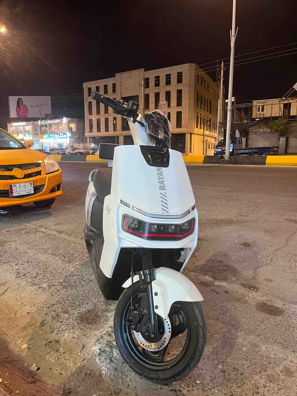 دراجة شحن الريان
سرعة حقيقي 60 كم
دراجة جديدة ونضيفة بمعنى الكلمه استخدام كلش قليل من الدوام للبيت
ملف 2000
بطاريات عدد 5 بحالة ممتازة
21 امبير
72 فولت
وكيل الريان معروفة بالمتانه والكوالتي
السعر 875 الف
العنوان البصرة 
متواجد واتساب
***********
