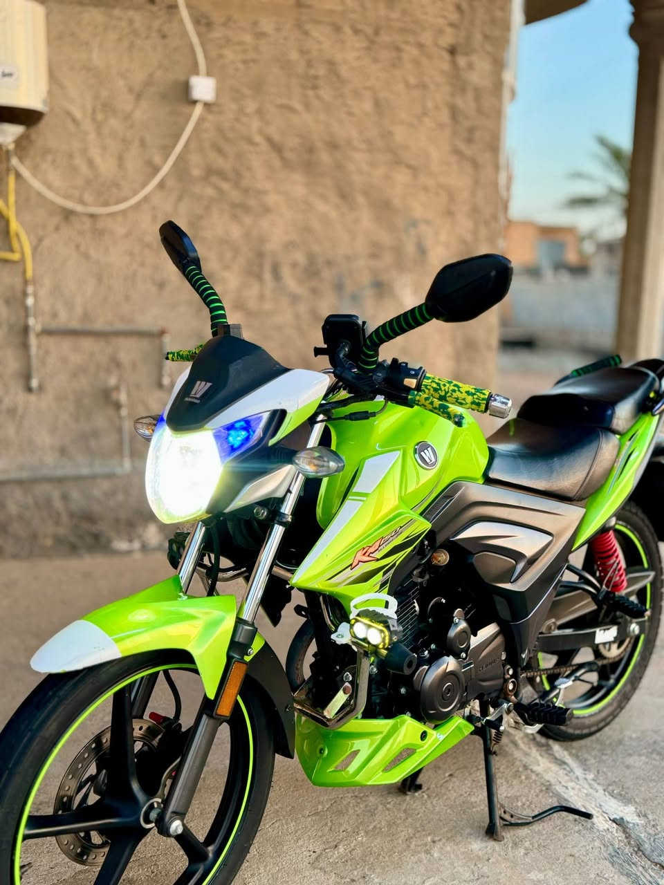 هاوجي موديل 22مسجل وكامل لوحات عربي للبيع لل استفسار عله هاذه رقم موجود بي واتساب  ***********
