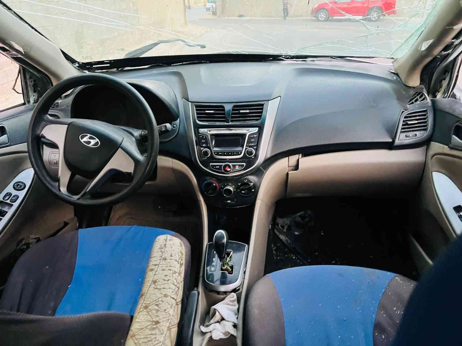 سلام عليكم للبيع هونداي اكسنت موديل 2016خليجي رقم قادسيه انكليزي تحويل مباشر اخوان سياره تعرضت لحادث جفيه كما موضحه بلصور ابيع على وضعهه سياره شغاله وتمشي  شواصي لغود ايرباكات  مكفوله مكان
سياره بغداد السعر 38$الاستفسار
***********
سلام عليكم للبيع هونداي اكسنت موديل 2016خليجي رقم قادسيه انكليزي تحويل مباشر اخوان سياره تعرضت لحادث جفيه كما موضحه بلصور ابيع على وضعهه سياره شغاله وتمشي  شواصي لغود ايرباكات  مكفوله مكان

