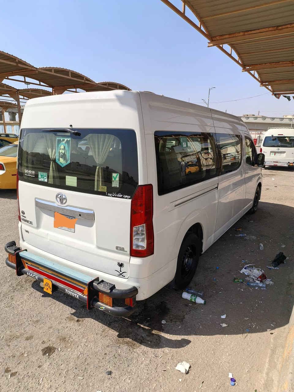 سلام عليكم البيع هايسه موديل 23فول موصفات 
بيه شويه بلصفه الطويله مابيه اي صبغ كفاله ماشيه 300

المكان كربلاء السعر 365وبيه مجال 
***********
