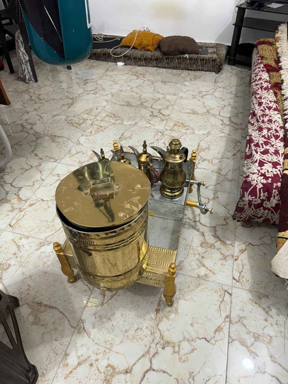 عربانه للبيع سعر 650وتواصل***********
