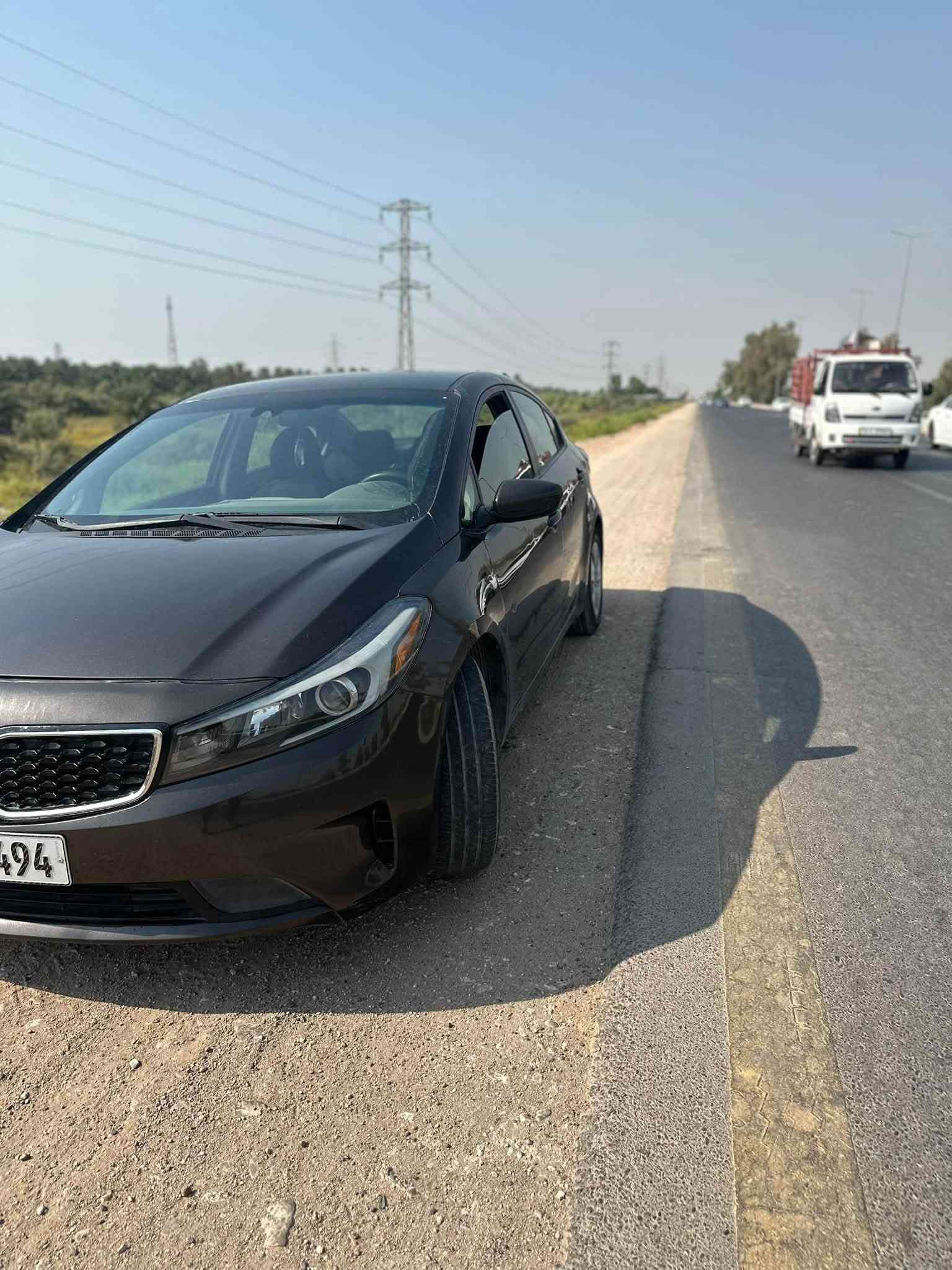 فورتي 2017 بغداد دولي 
صبغها بدون دواخل مثل ما موضح بالسونار بنيد وجاملغ ايمن حادث امريكا وجاملغ امامي خلفي ايسر بالعراق فقط رش 
مكينه كير جدد
تبريد ثلج
كهربائيات كلها شغالة بدون اي نقص 
تخم تاير نظيف 
فقط بوش خلفية نقص 
بابل سيطرة الاثار ‭***********‬
