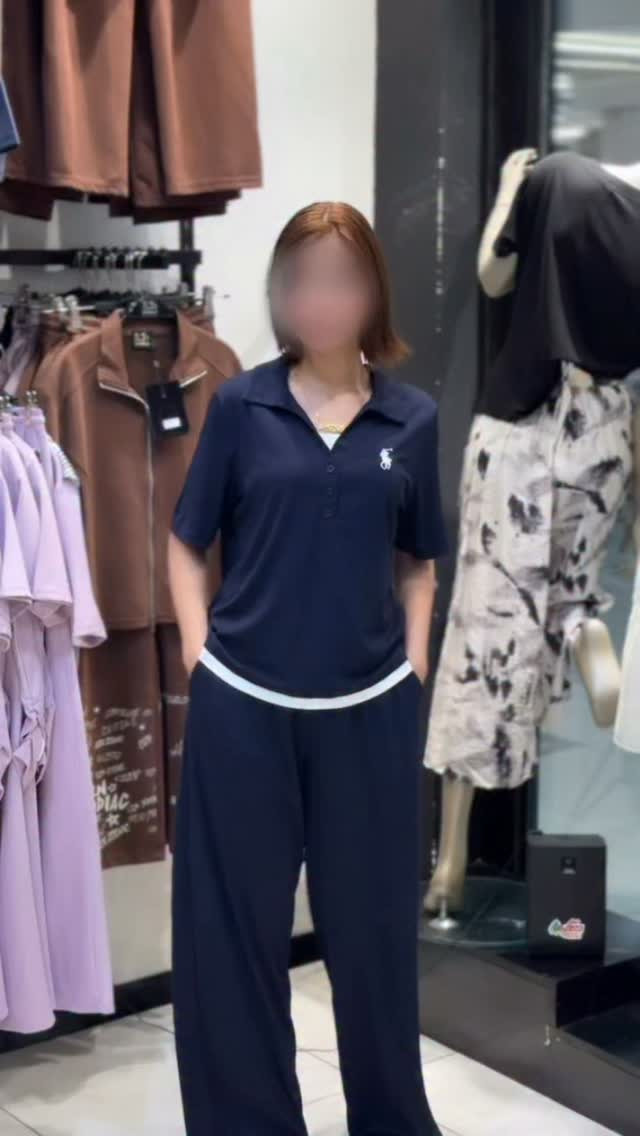 علقي بكلمة (سعر) وحتوصلج كل التفاصيل بالخاص.. 💌✨
الأحدث • الأجمل • الأرقى 📍 تجدونه لدى الخاتون 🔥👑
🛒 عناوينا:
🔹 زيونة - مول دريم سيتي
🔹 العامرية - مول العامرية
🔹 للجملة - شورجة / شارع الرشيد
📞 للاستفسار والحجز: *********** 🛍️
(متوفر خدمة توصيل لكافة المحافظات)
