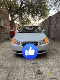 سياره الانتره لبيع جديده مكان بغداد 07727532455