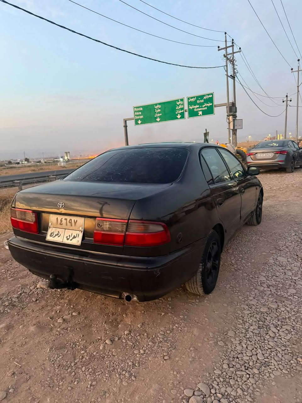 تویوتا کارینا  Toyota Carina 1994.                                    مودیل 1994 رەقەم و سەنوی دهوک تەحویل غەرمە شەرت عام بەخ لۆ جوانی پێش و پاش کەپس سوکان بیلادیە گیر عادیە.                      4 وەرقە غرمە لەسەرە                                                                               سعر 25 ورقە و مجال                                                             ژ.م ***********.                                                                 ژ.م***********.                                                                   ژ.م***********.
