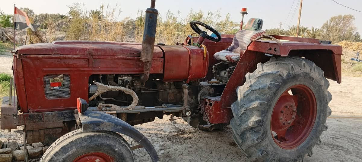 كاروبه للبيع عتنر نضيفه 86مكينه جديده ***********
