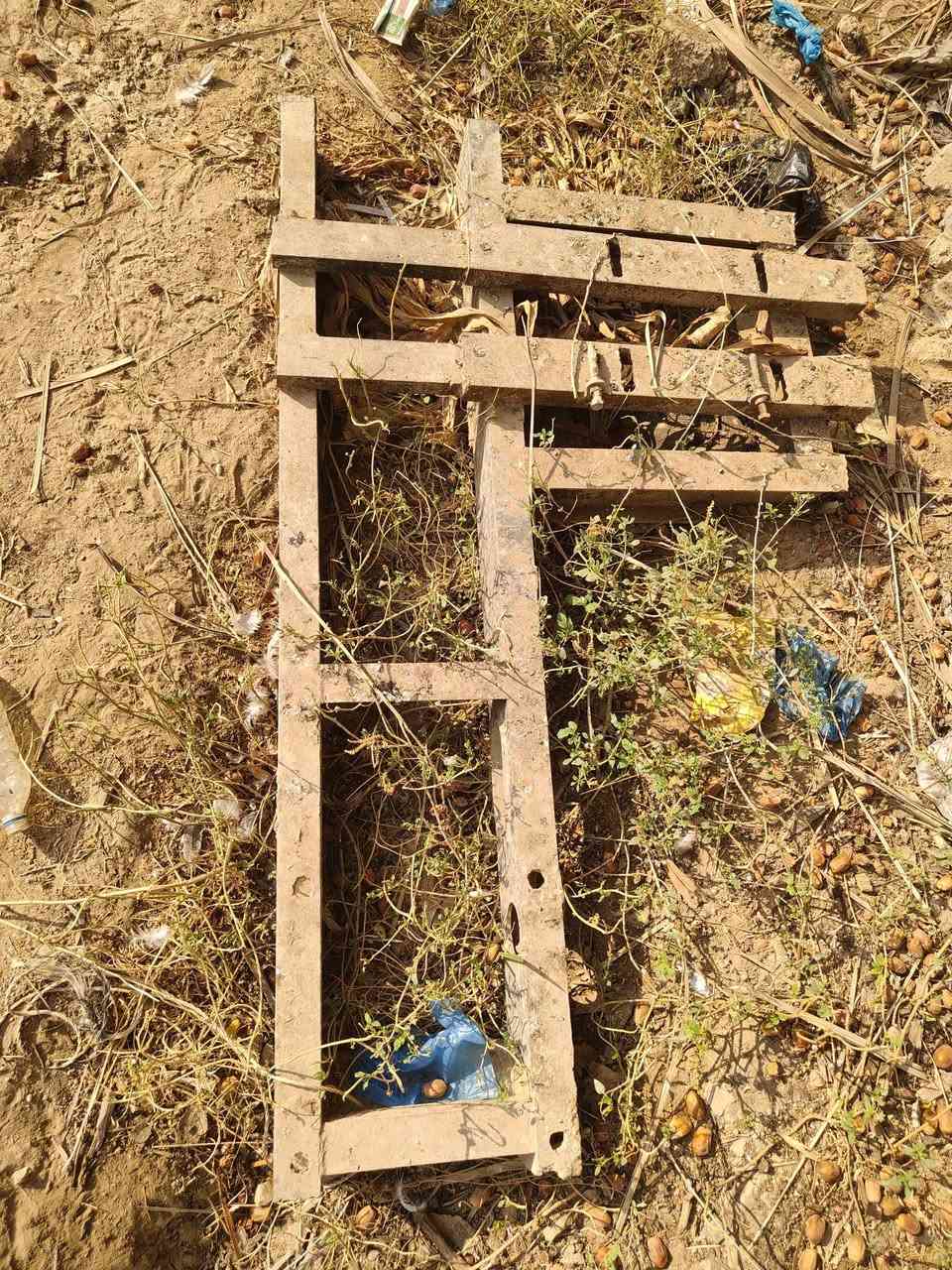 سلام عليكم
مضخة ماء هندي
صرف بلكاز مابي 
 نقصه كازكين و بولبرن كرنك فقط ويشتغل
الخنزيره  ميه خير من الله 6×6 او 4×4 بكيفك انته 
شاصي مالته 5 ملم  شغل درجه أولى 
 مكاني بابل 
هاتف ***********

