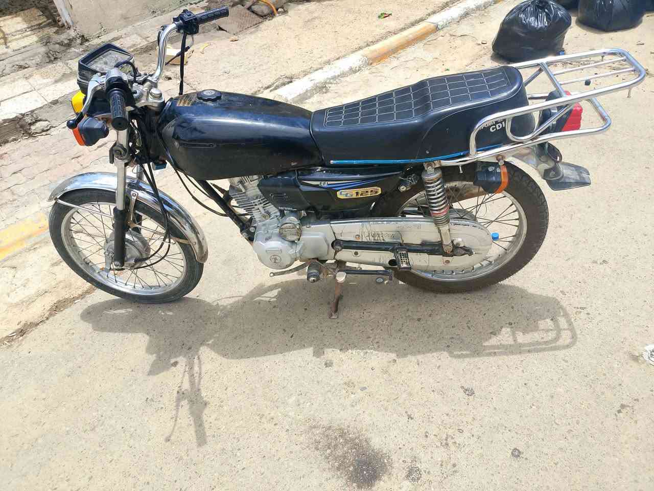 سلام عليكم دراجه لبيع خمسه كير ايراني بدون محرك ٢٥٠
سعر 550  المكان ميسان المشرح هاذ رقم ونتصل مامتواجد على لفيس ‏‪***********‬‏
