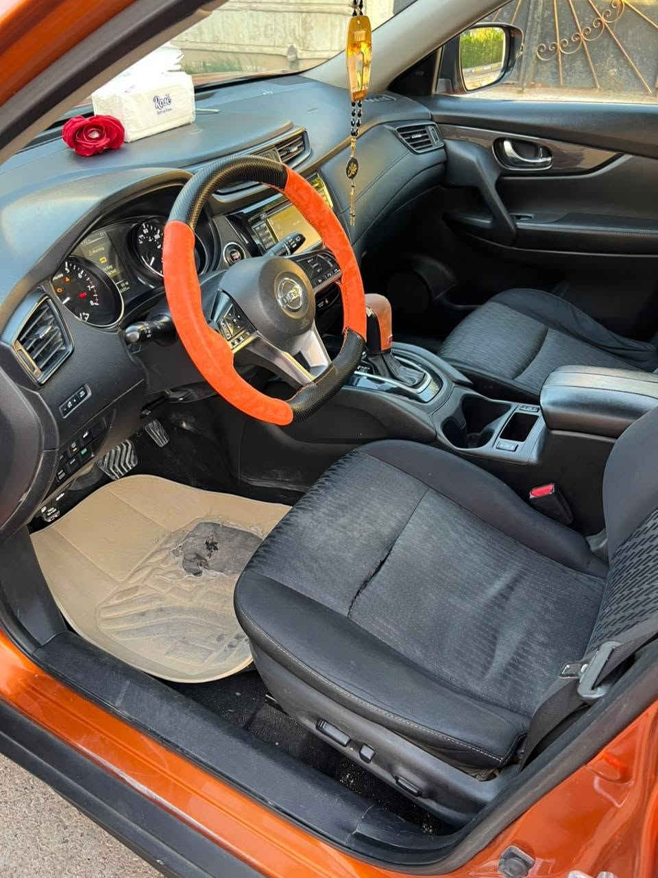 بسم الله وعلى بركة الله
نيسان روج 2017  SV AWD
فول عدا الفتحة
رقم اربيل الجديد بأسمي
مكينة 2500cc
الضرر : خلفي جنطة + جاملغات الخلفية 
والسيارة بيها ملاحضات 
السعر 135 مجال بسيط

المواصفات: 

فور ويل دفع رباعي
بصمة ابواب وصندوق وتشغيل
تشغيل عن بعد
كشن وتدفئة وخزن + ستيرن تدفئة
4كاميرات 360 درجة 
ثلاثة انظمة قيادة : ايكو + سبورت + نورمال
كروز مثبت سرعة 
مانع انزلاق
لايت لد بك لايت لد 
هيتر مري
اشاير مري
تبريد امامي لمس ومنفصل
تبريد خلفي
صندوق كهربائي + شفط
رادار امامي وجانبي
شاشة لمس
شاشة اعطال 
وباقي المواصفات المعروفة

رقم الشاصي موجود من ضمن الصور 
موقع السيارة. موصل
للإستفسار اكثر الإتصال على 
***********
