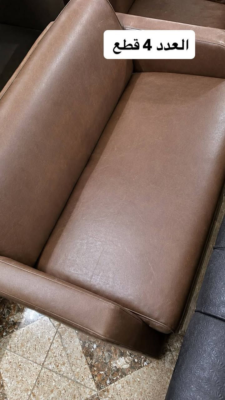 سلام عليكم قنفات اللبيع مستعمل شي قليل اتصال على رقم ***********

