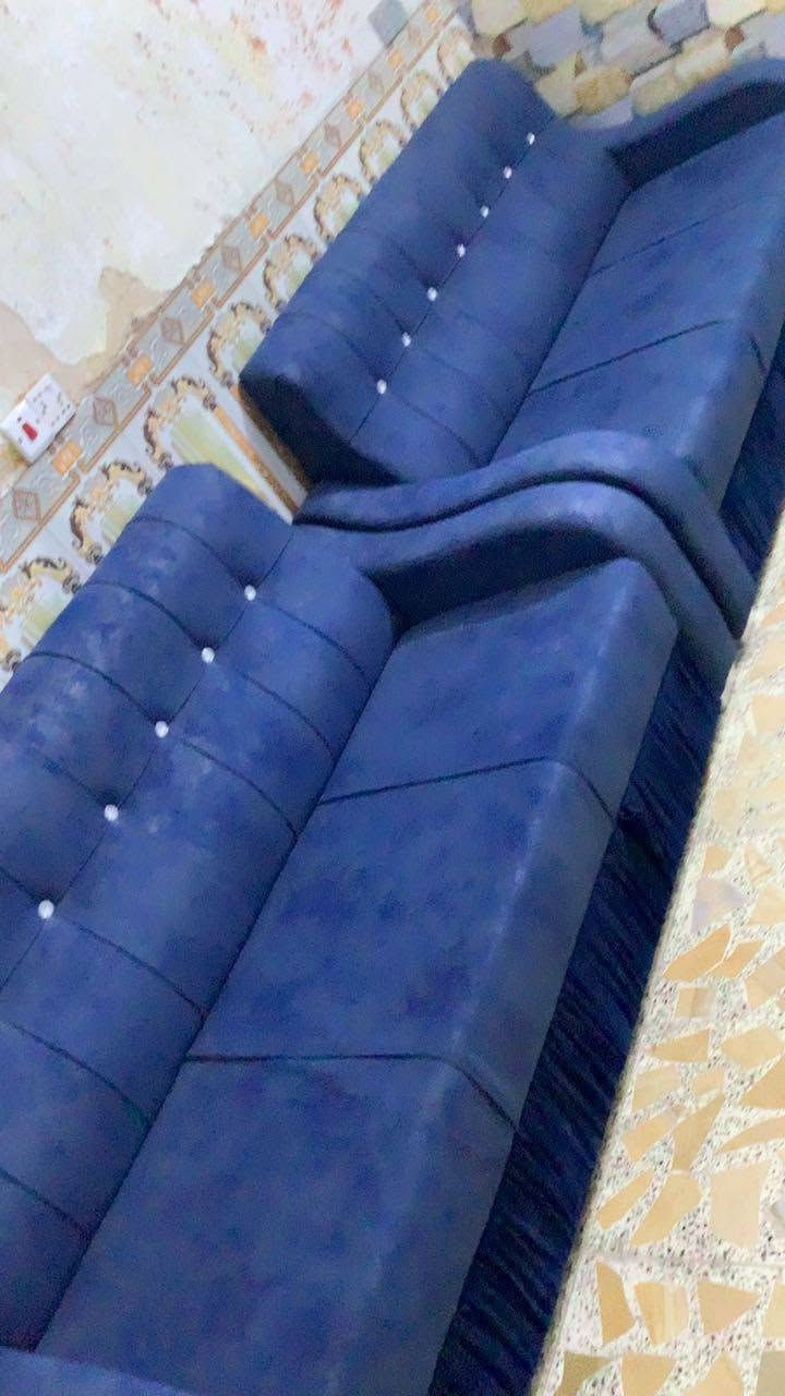 تخم قنفات عراقي تسكام🎆
10مقاعد 
نظيف جداً 
📍العنوان بغداد سبع قصور
💸400وبي مجال 
📞الرقم واتساب***********
