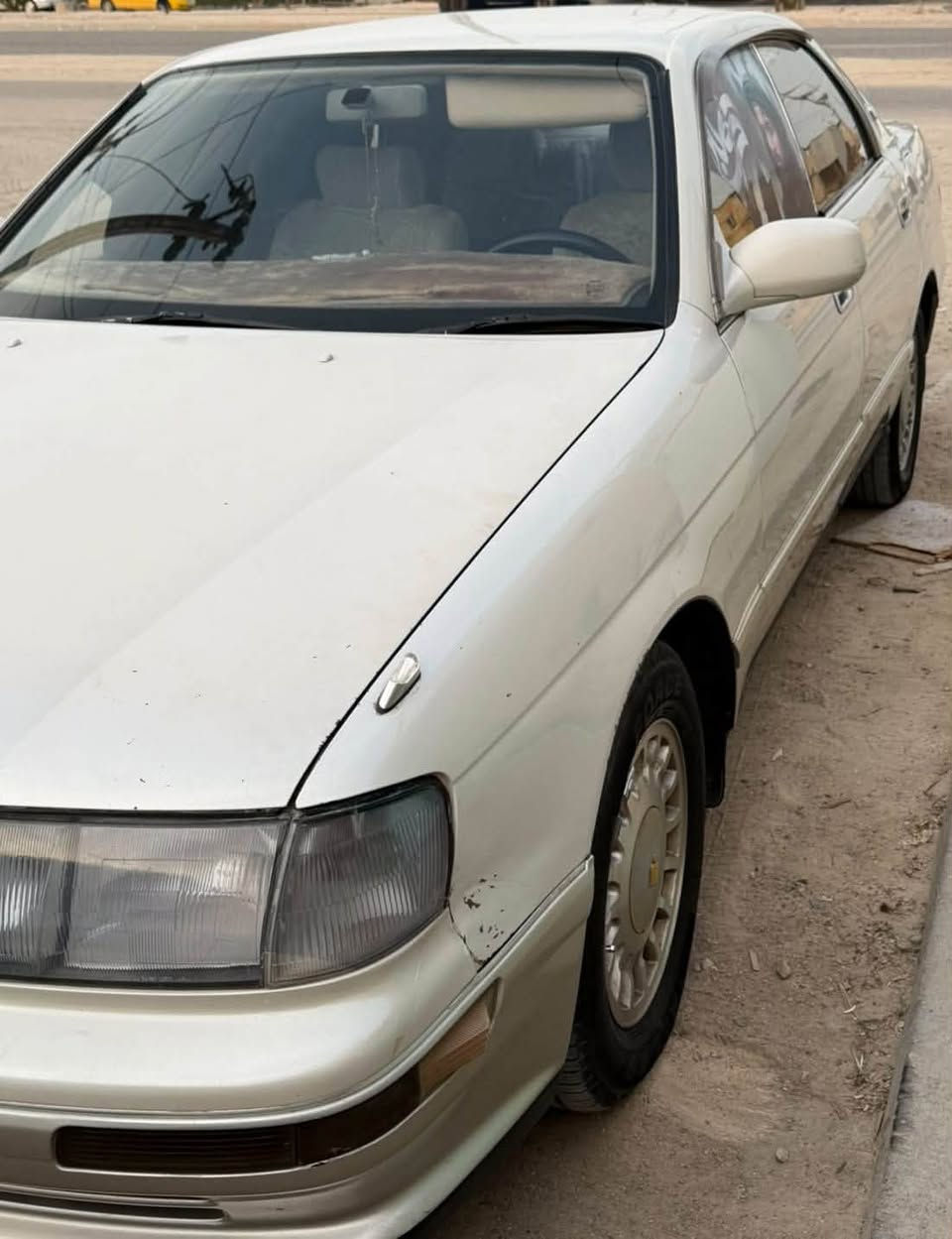 موديل ١٩٩٤ • مكينة ٢٥٠٠ • لايت زنون