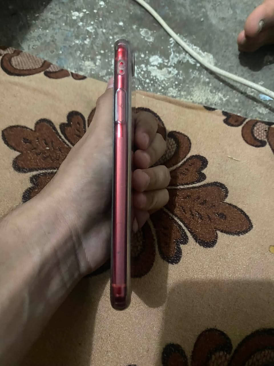 اكس آر 
نضيف ممبدل  بي شي فقط بطاريه اصليه 100 وبي فطر بالضهر مماثر الذاكره 64 مكاني تكريت شارع الحولي السعر 160 وبي مجال
