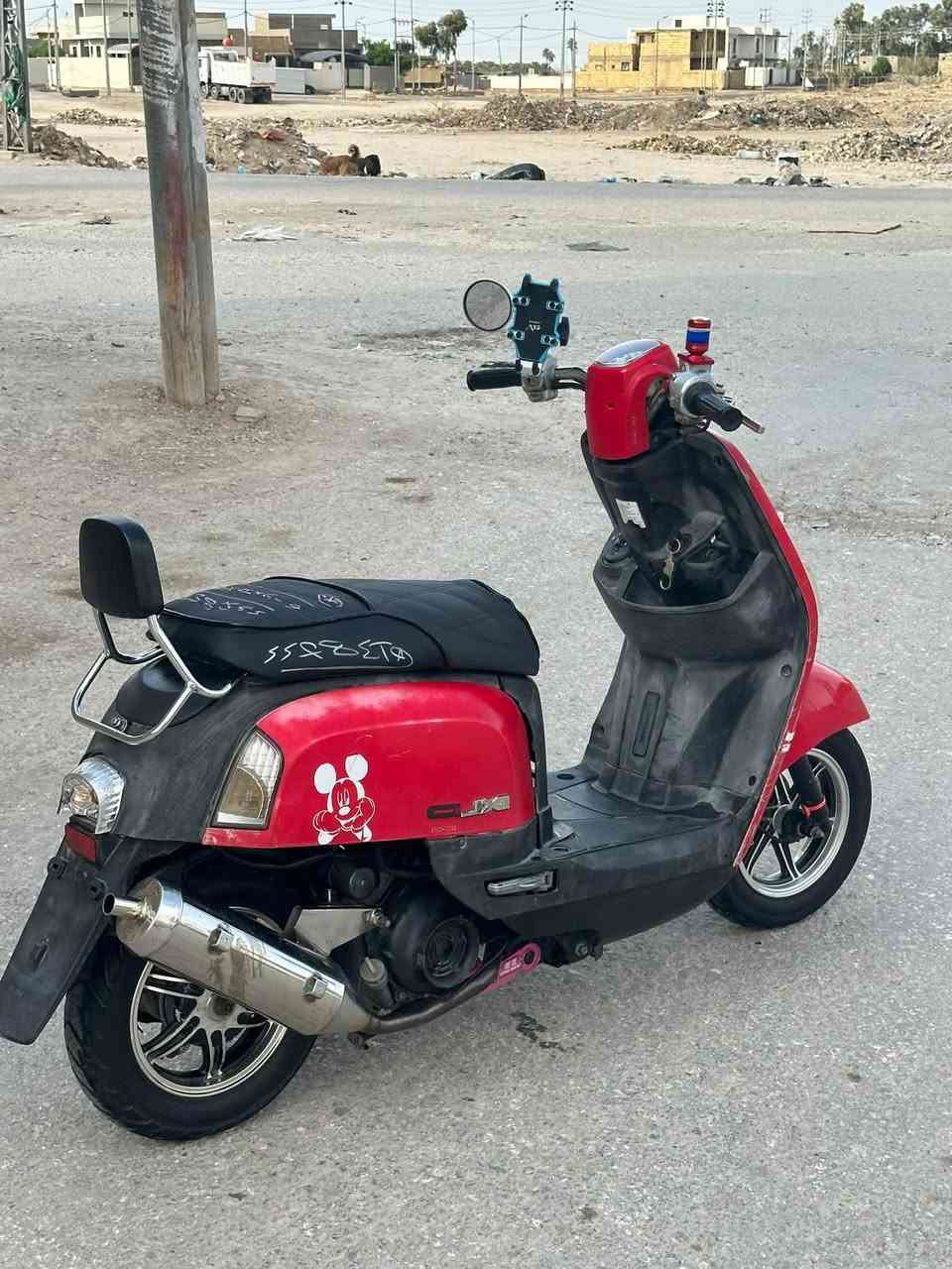بوليس • ٤٩ • ختم واحد