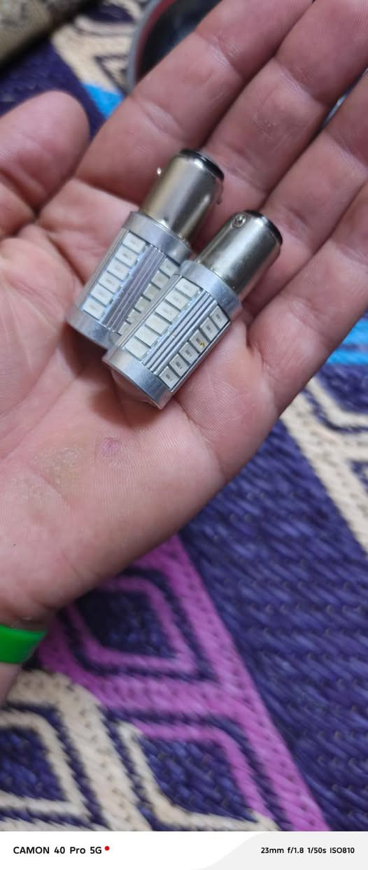 من رخصت مدير الكروب المحترم  غراض مال تكتك جرس اشاره راصطه مال هورن درك عدد2تجوه مال كشن كلوب اشاره شاشه وساعه كوستر اصلي ونجمه كلهن قيمو بل يرضي الله وخذوهن ***********

نص مكتوب في الصور:
- CAMON 40 Pro 5G 23mm f/1.8 1/50s ISO638
- CAMON 40 Pro 5G
- 23mm f/1.8 1/50s ISO937
- CAMON 40 Pro 5G 23mm f/1.8 1/50s ISO810
- CAMON 40 Pro 5G 23mm f/1.8 1/33s ISO713
- 23mm f/1.8 1/50s ISO1011