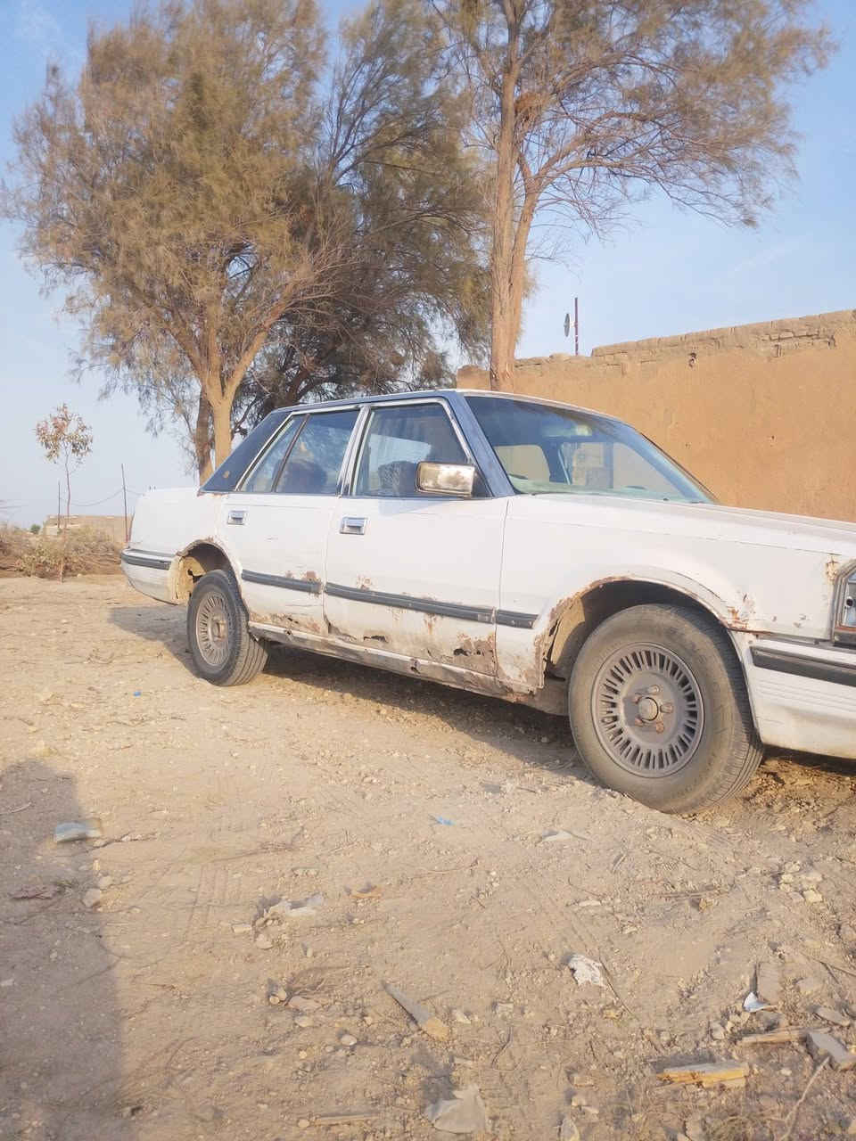 السلام عليكم سياره البيع سوبر مديل خمسه وثمانين رقم ذي قار صاقطه السنويه مكاني ناصرية مركز السعر٢٠ورق وبيه مجال ***********وتساب
