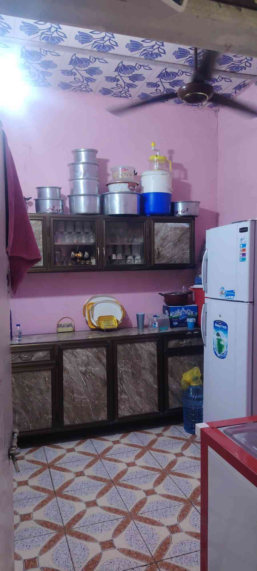 العماره الدبيسات • ٢٠٠م • شارع رئيسي