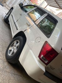 جيب جراند شيروكي • ٢٠٠٨ • محرك ٣٧٠٠