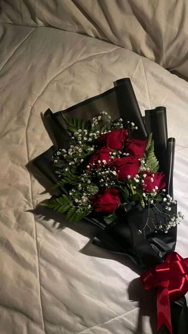 كل مايخص لورد موجود على صفحه الانستا 
https://www.instagram.com/stories/rose_touch_.65/3986692691609945441?utm_source=ig_story_item_share&stkn=dzIyNjJqeGd3eXBs